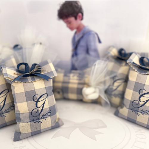 Sacchettino portaconfetti medio iniziale