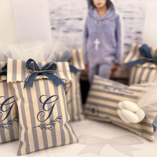 Sacchettino portaconfetti medio iniziale